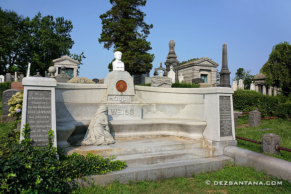 Harry Houdini Grave, 2018