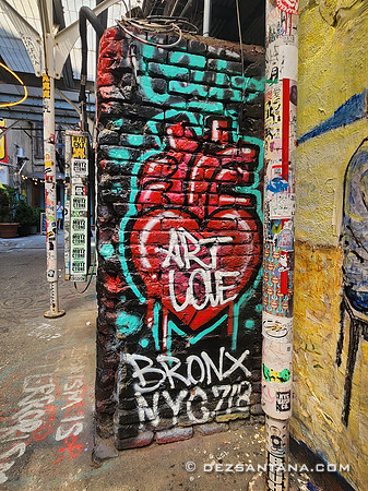 Freeman Alley