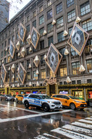 Saks 5th Avenue