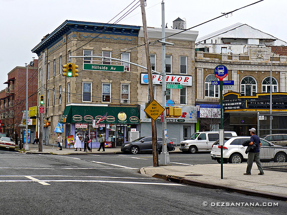 Myrtle Avenue & Hillside Avenue, 2011