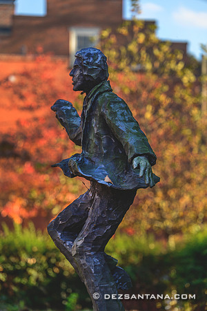 Bellevue Elementary School Statue