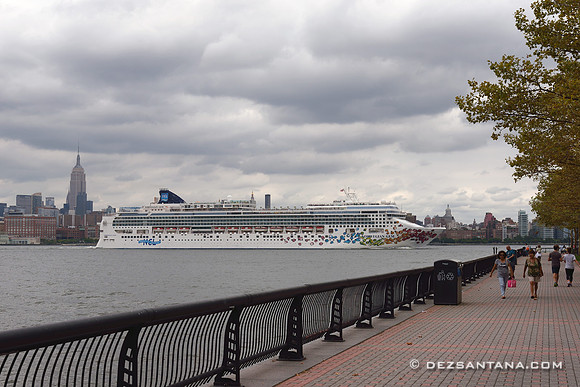 Hoboken Pier A Park