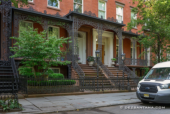 Gramercy Park W, 2025
