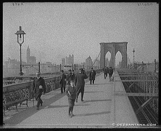 Brooklyn Bridge Walkway, 1905