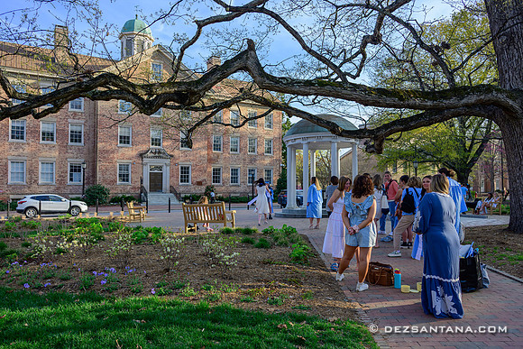 Old South Building & Old Well - University of North Carolina