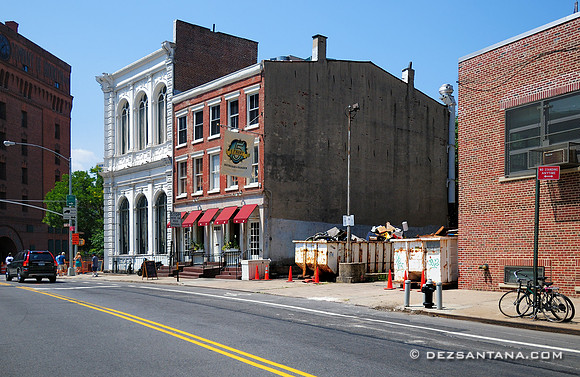 Front Street, 2009