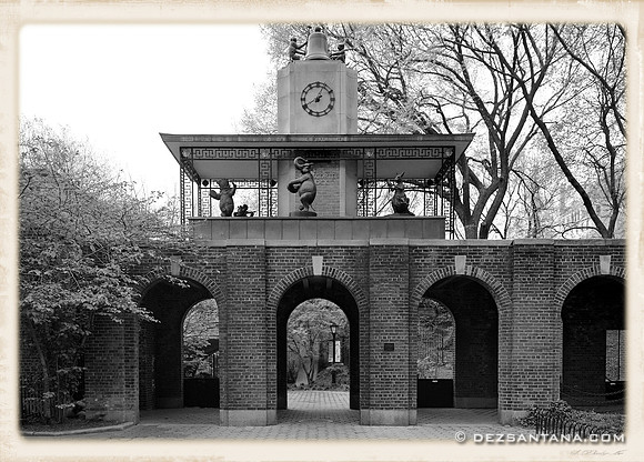 Delacorte Music Clock