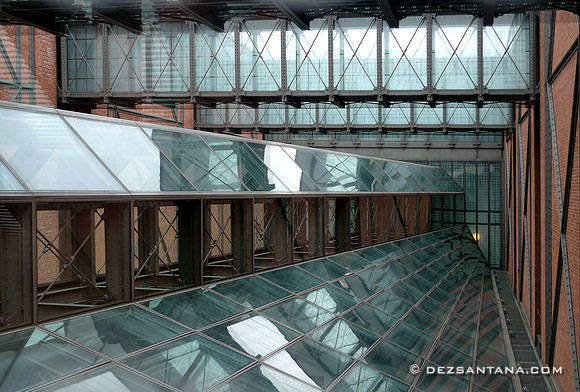 U.S. Holocaust Memorial Museum