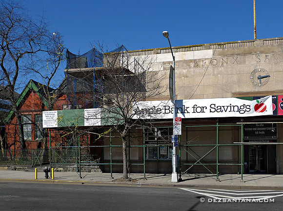Huntington Free Library, 2009